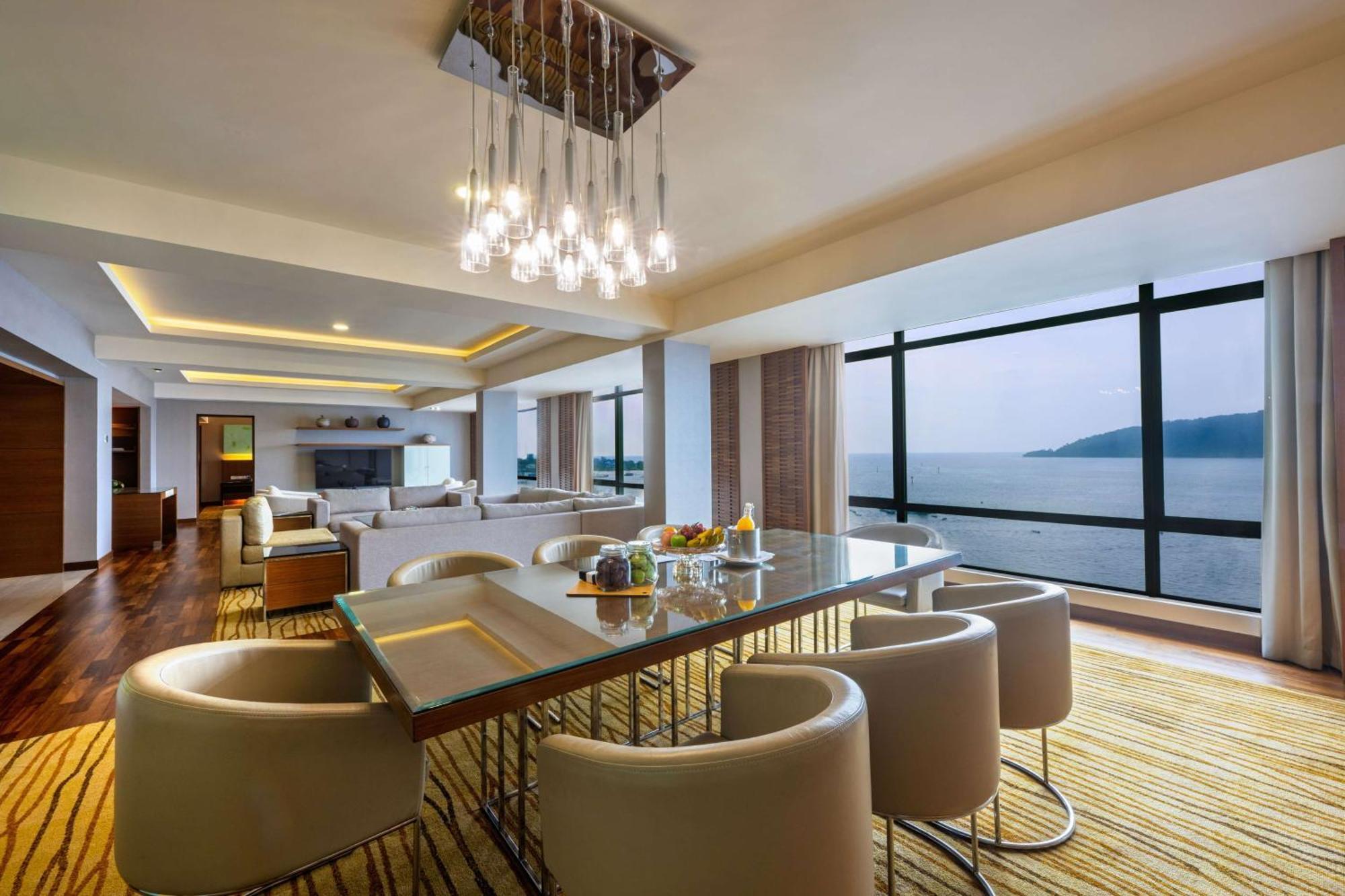 Отель Hyatt Regency Kinabalu Кота-Кинабалу Экстерьер фото